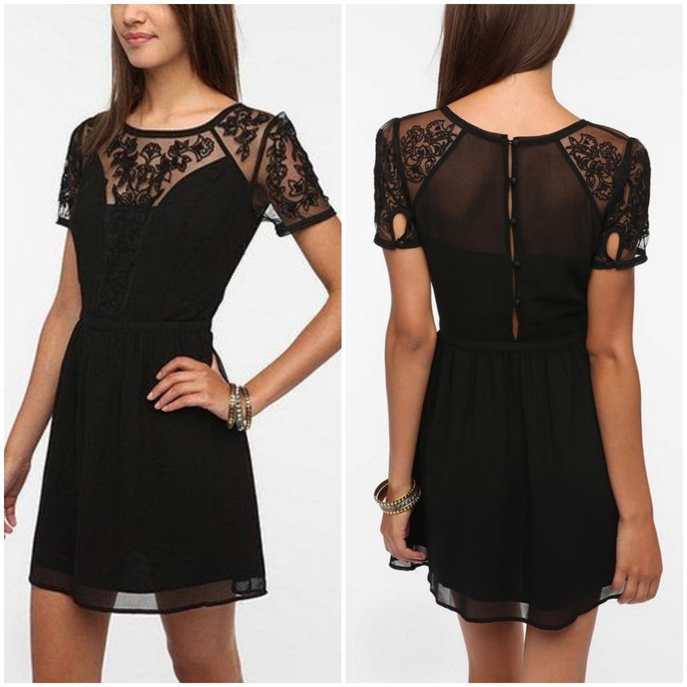 Kimchi Blue Emma Crepe Dress Black Floral Mesh 4